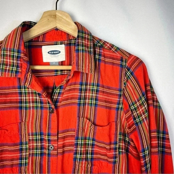 Old Navy Red Winter Plaid Long Sleeve Button Down Flannel M - Picture 4 of 4
